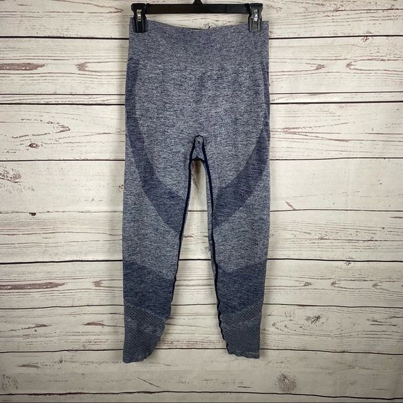 PINK Victoria's Secret Seamless workout yoga leggings Sz M - Picture 1 of 8